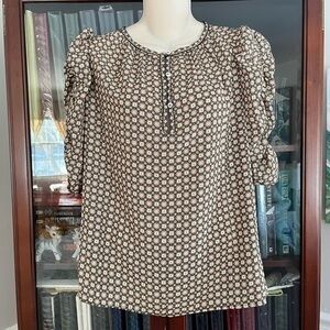 NWT Max Studio Floral Patterned Half Sleeve a Top Small
